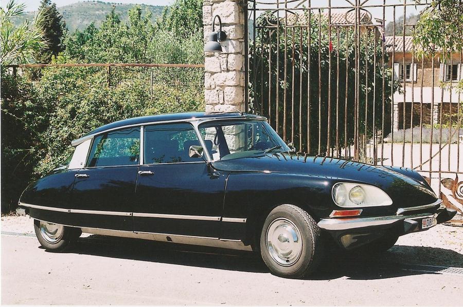  Citroen DS 1954 года  (фото 13 из 13)